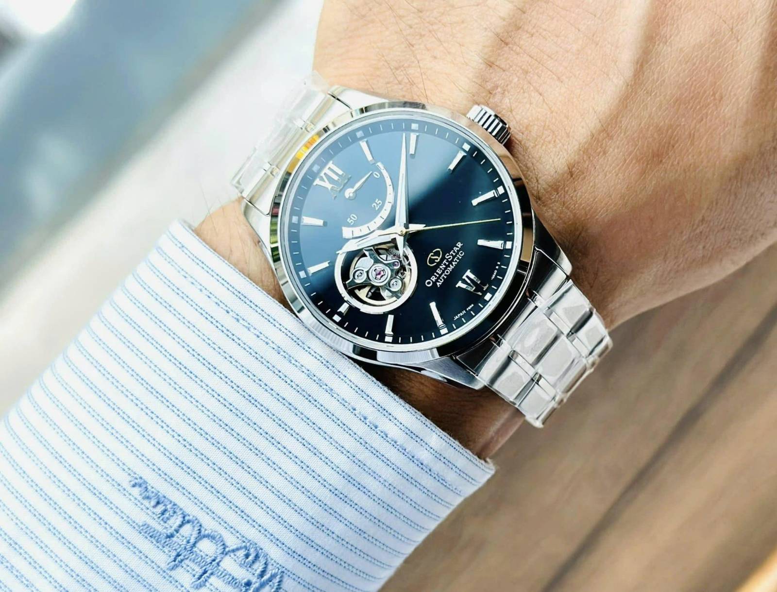 Orient Star Automatic Open Heart Xanh Lục Ngọc Bảo RE-AT0002E (Made In Japan)