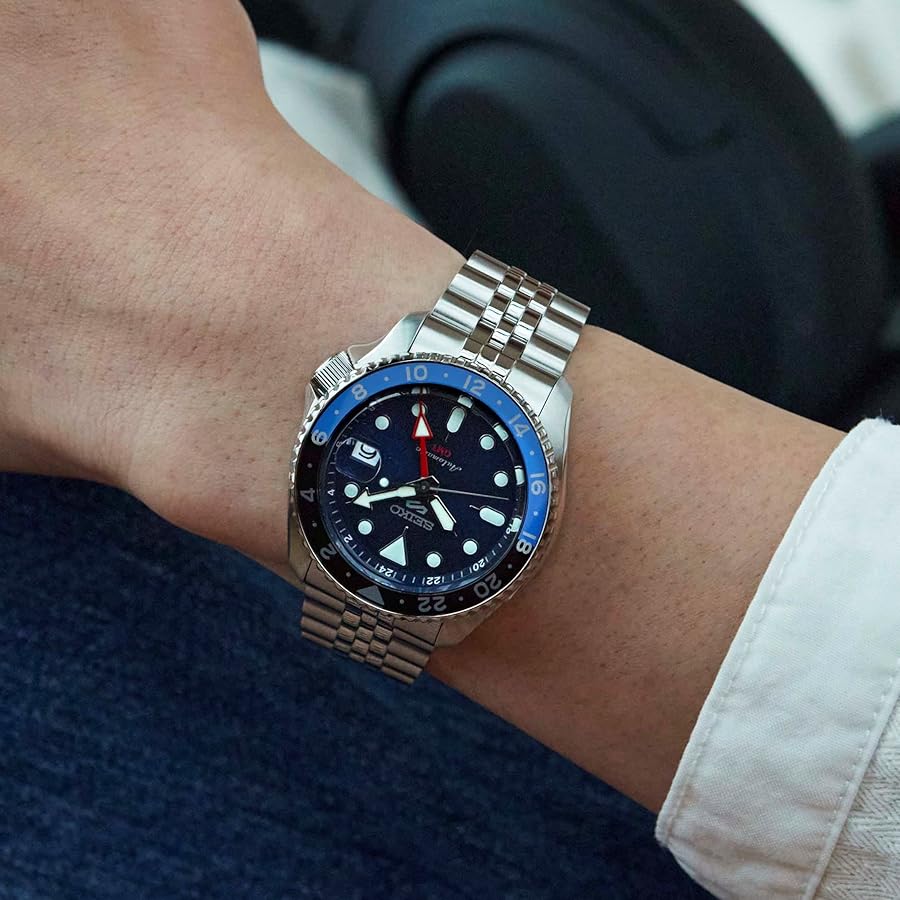 Seiko 5 Sports SBSC003 Automatic