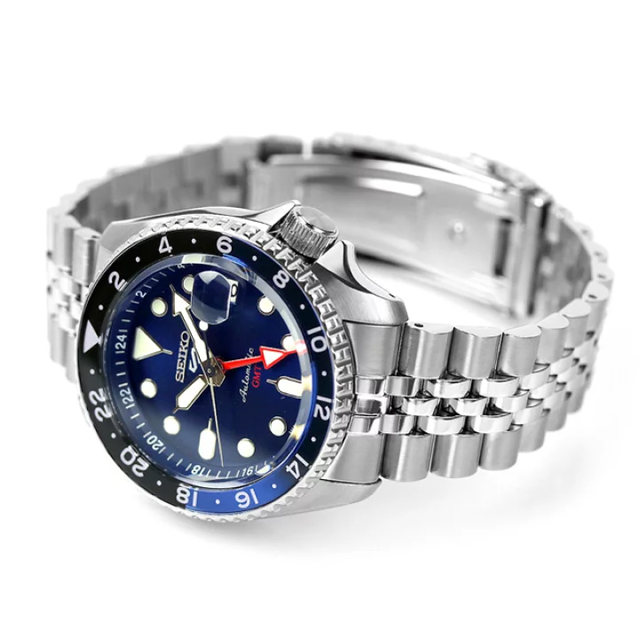 Seiko 5 Sports SBSC003 Automatic