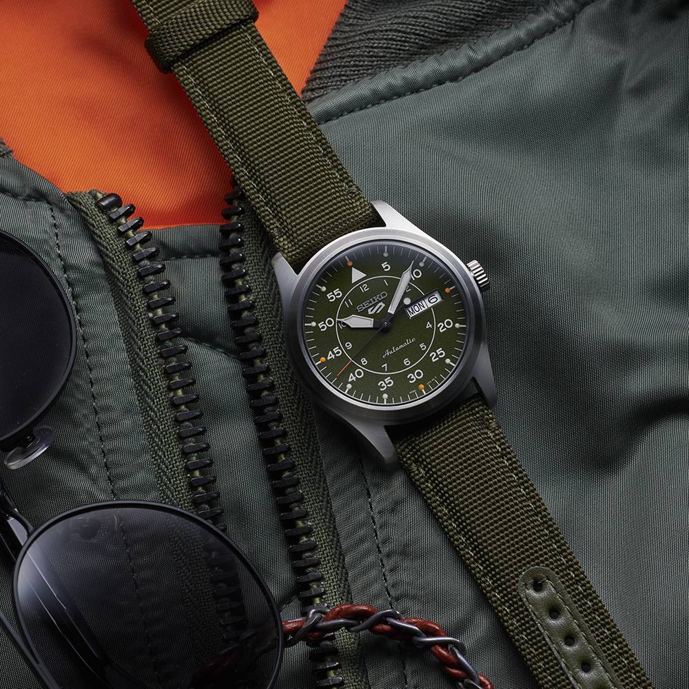 Seiko 5 SBSA141