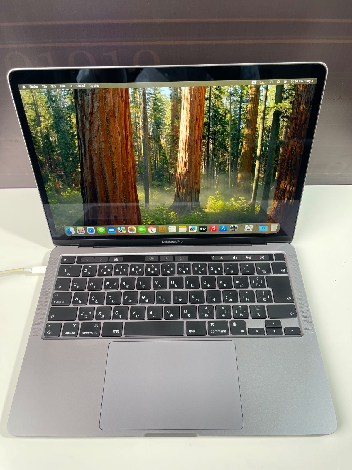 Macbook Pro 2022 M2, Ram 16GB, SSD 256 Gb  13,3 inch USED .Touch Bar + Touch ID