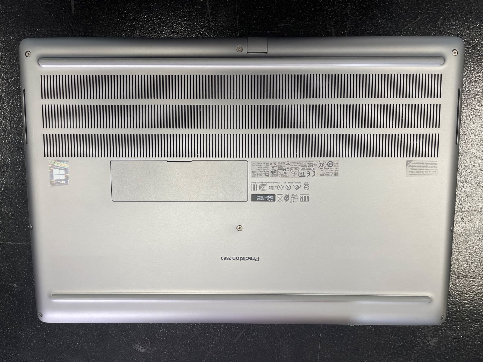Dell Precision 7560 2022