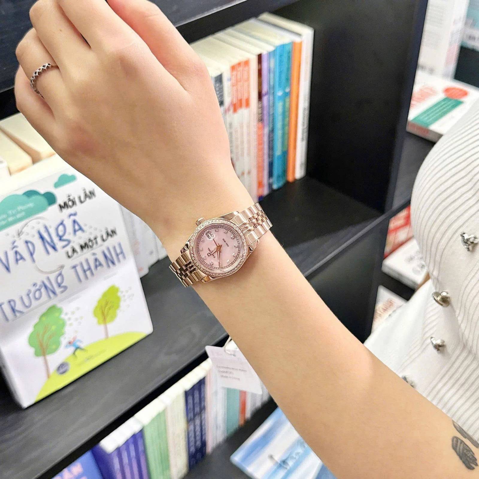 Đồng hồ Carnival Nữ Form Rolex