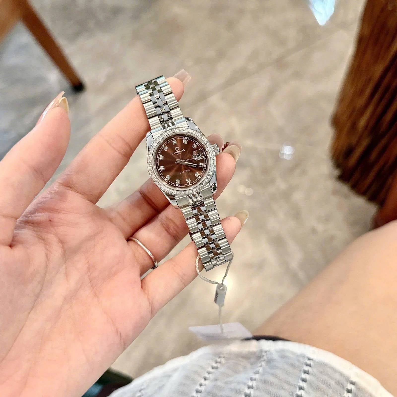 Đồng hồ Carnival Nữ Form Rolex