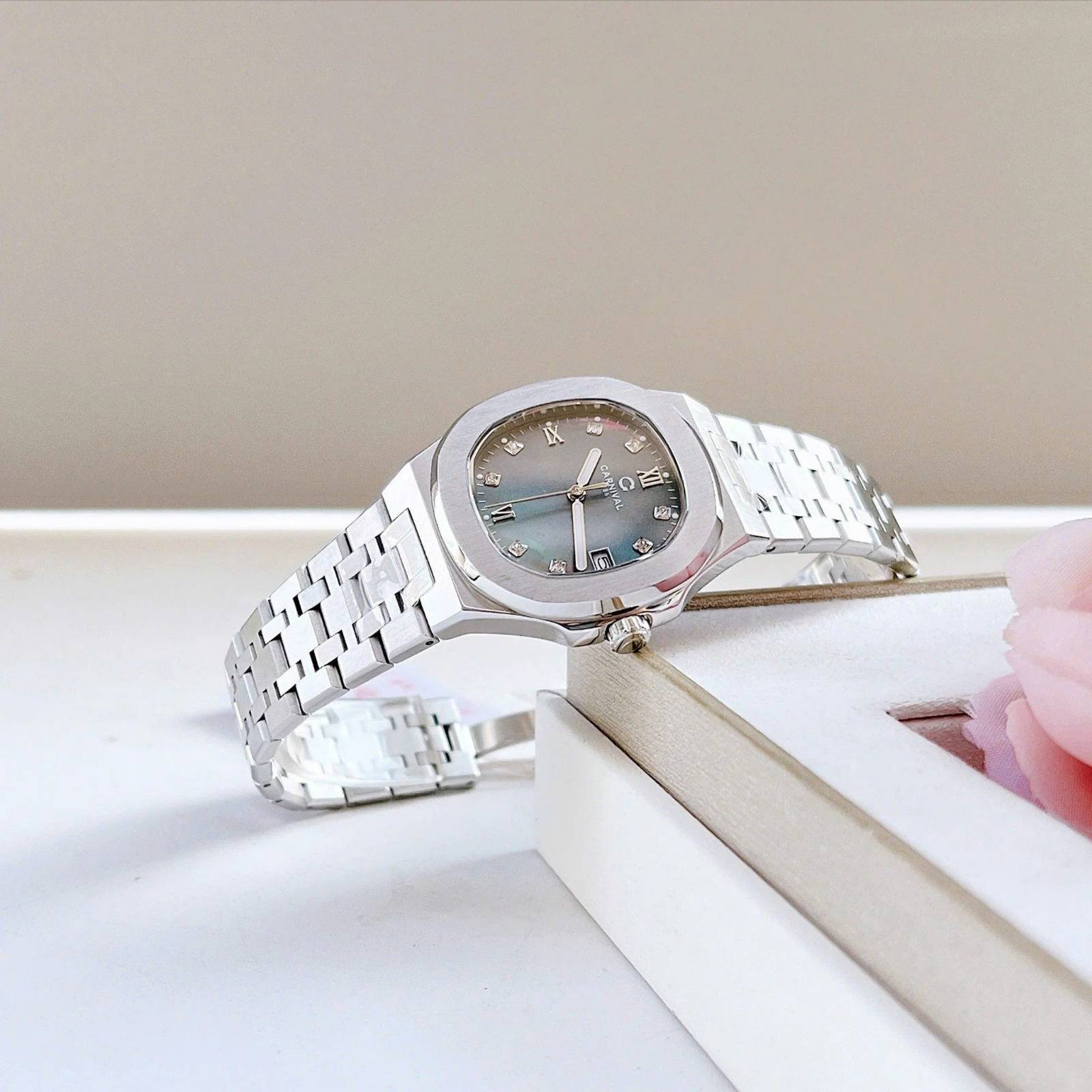 Đồng hồ Carnival Nữ form Patek Philippe