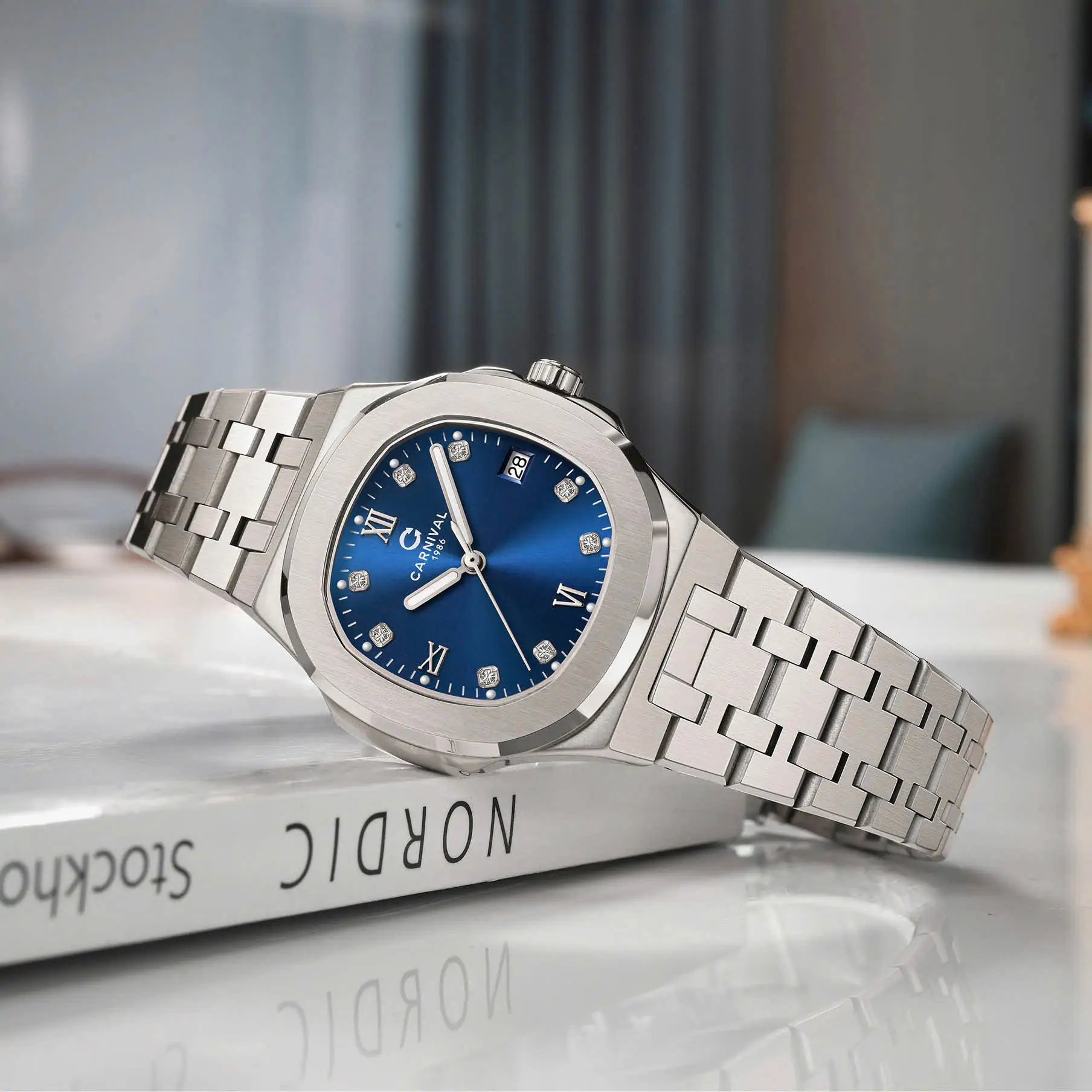 Đồng hồ Carnival Nữ form Patek Philippe