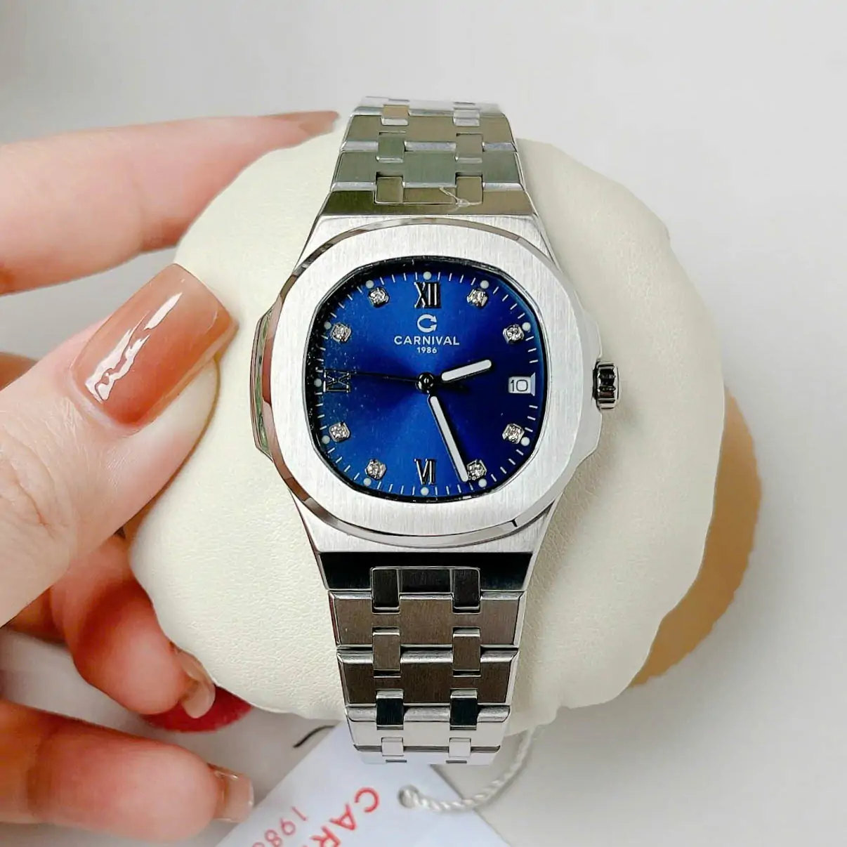 Đồng hồ Carnival Nữ form Patek Philippe