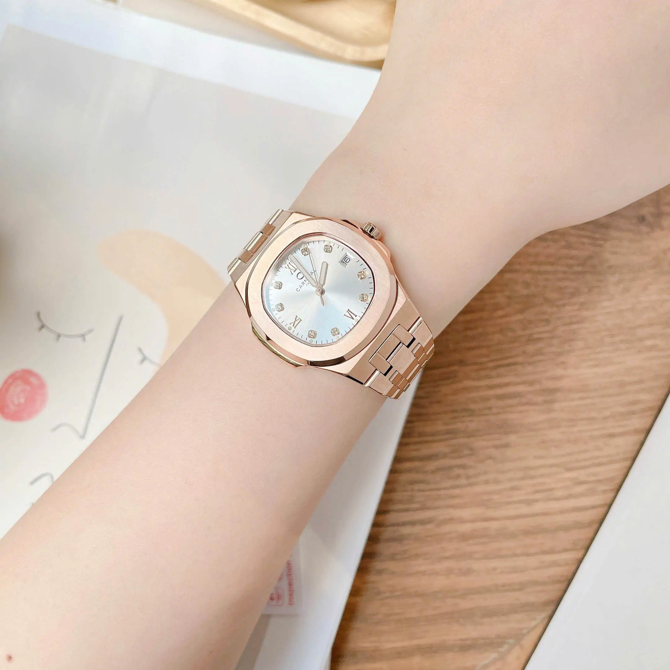 Đồng hồ Carnival Nữ form Patek Philippe