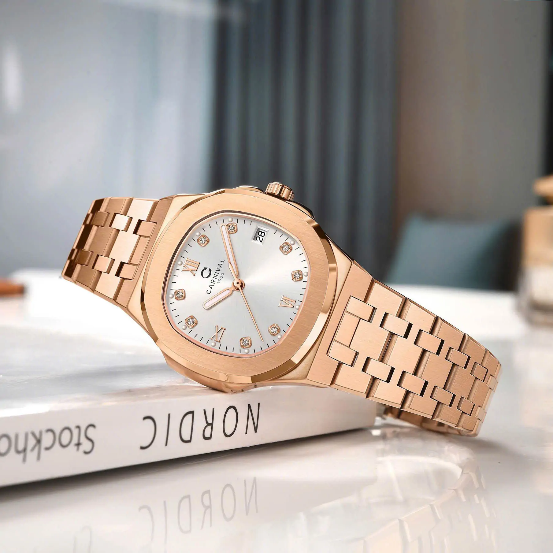Đồng hồ Carnival Nữ form Patek Philippe
