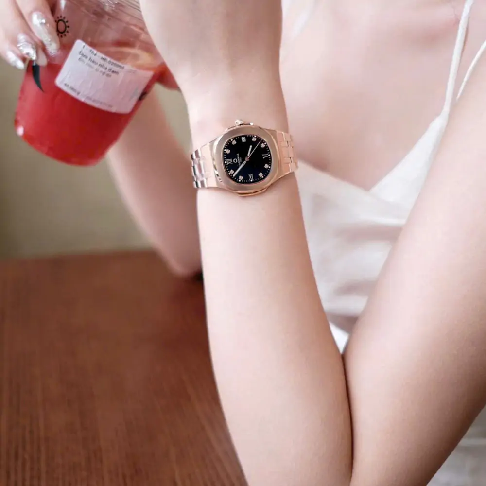 Đồng hồ Carnival Nữ form Patek Philippe