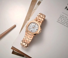 Đồng hồ Carnival Nữ form Patek Philippe