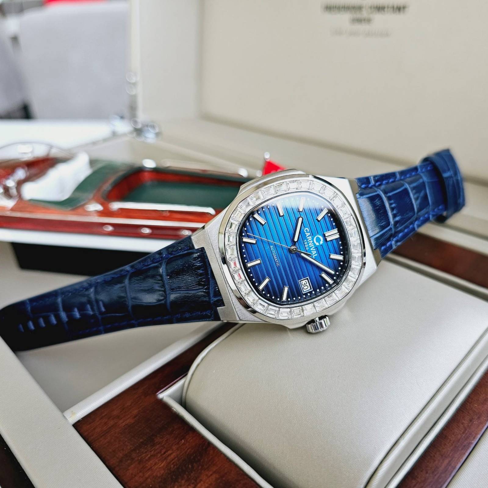 Đồng hồ Carnival Nam Automatic form Patek Philippe