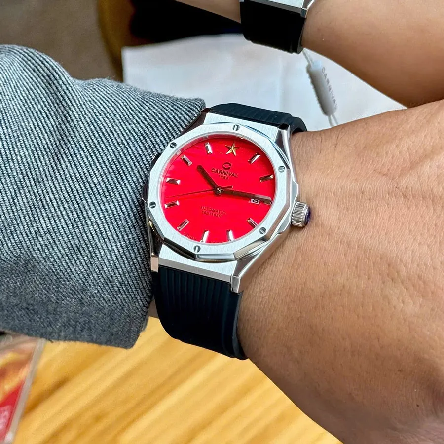 CARINIVAL Nam Form Hublot Automatic