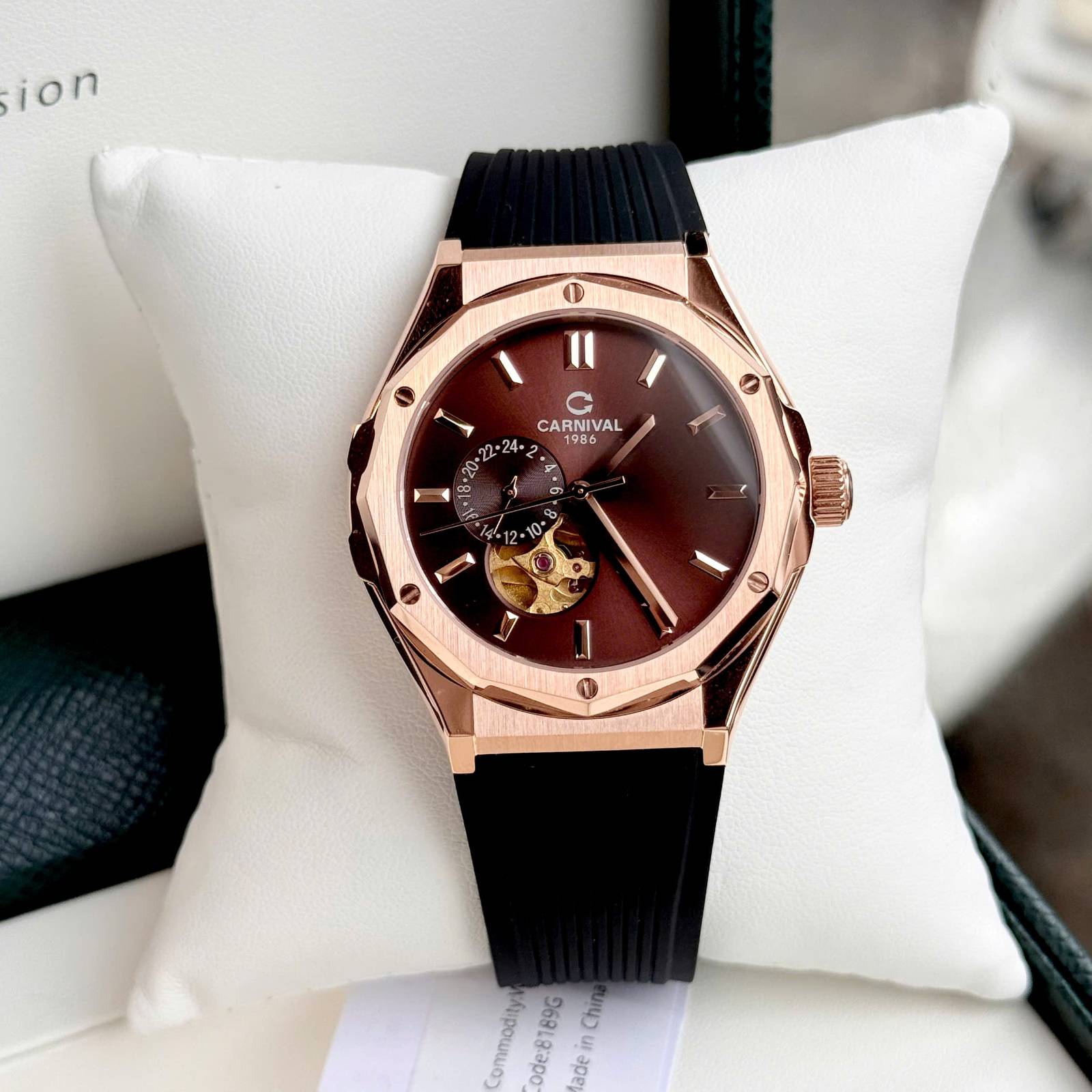 CARINIVAL Nam Form Hublot Automatic