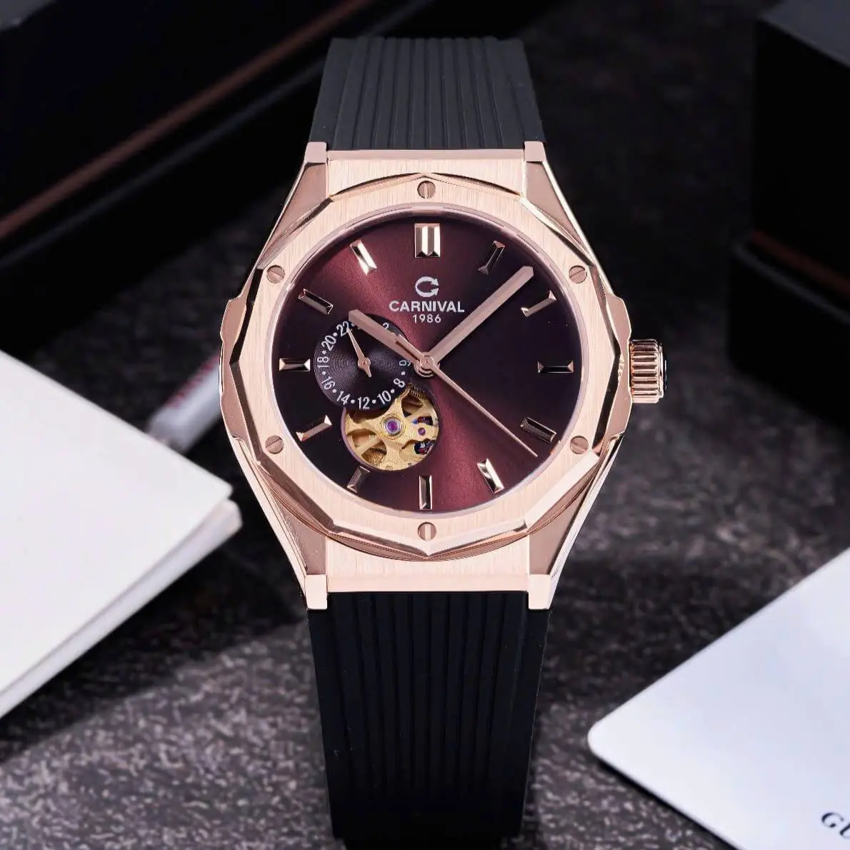 CARINIVAL Nam Form Hublot Automatic