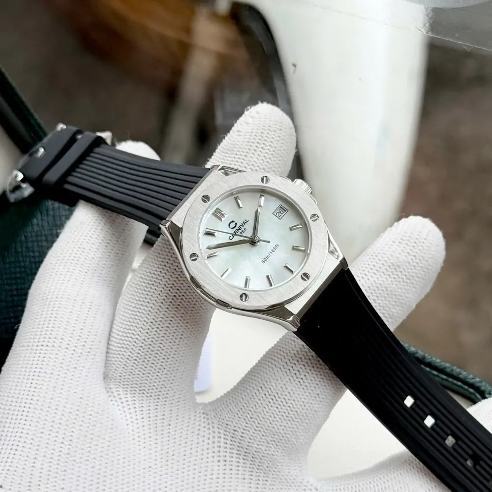 CARNIVAL Nữ Form Hublot