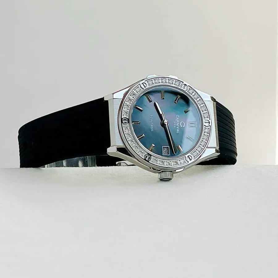 CARNIVAL Nữ Form Hublot