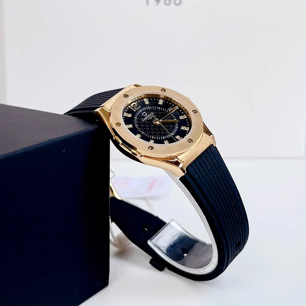 CARNIVAL Nữ Form Hublot
