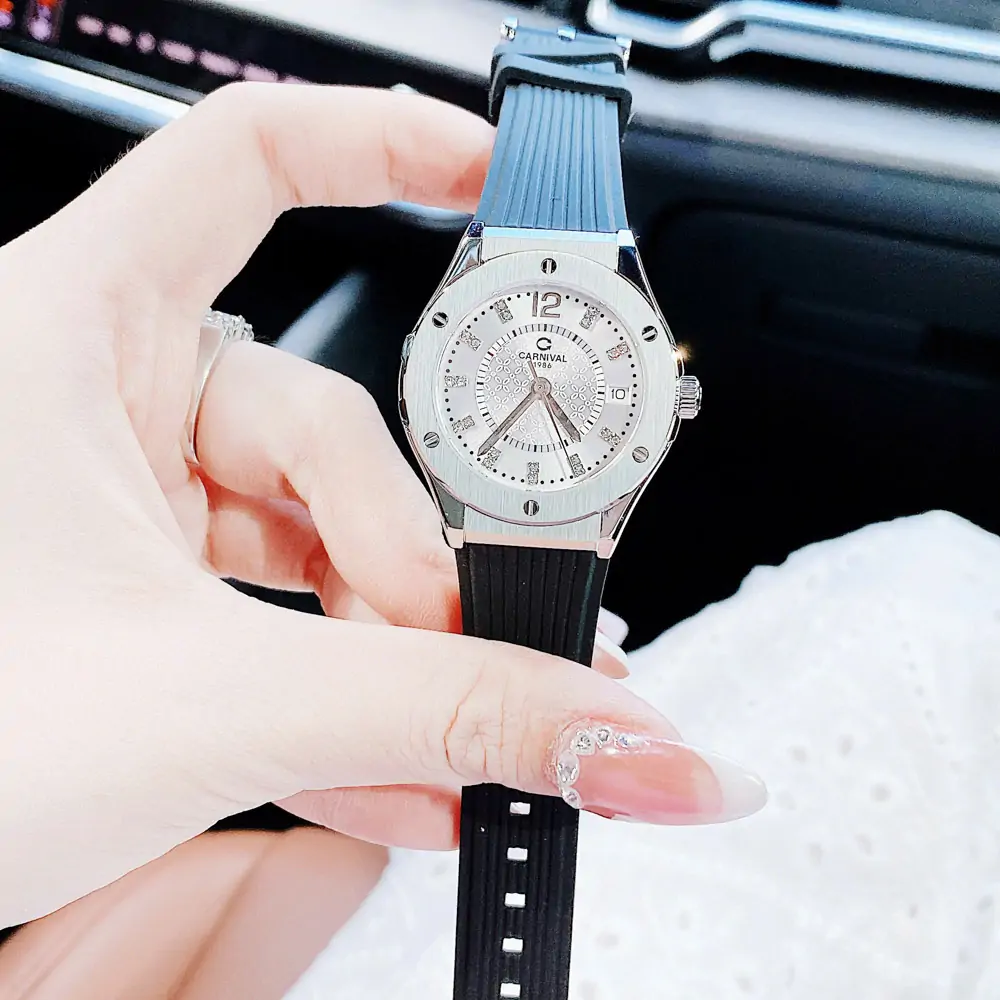 CARNIVAL Nữ Form Hublot