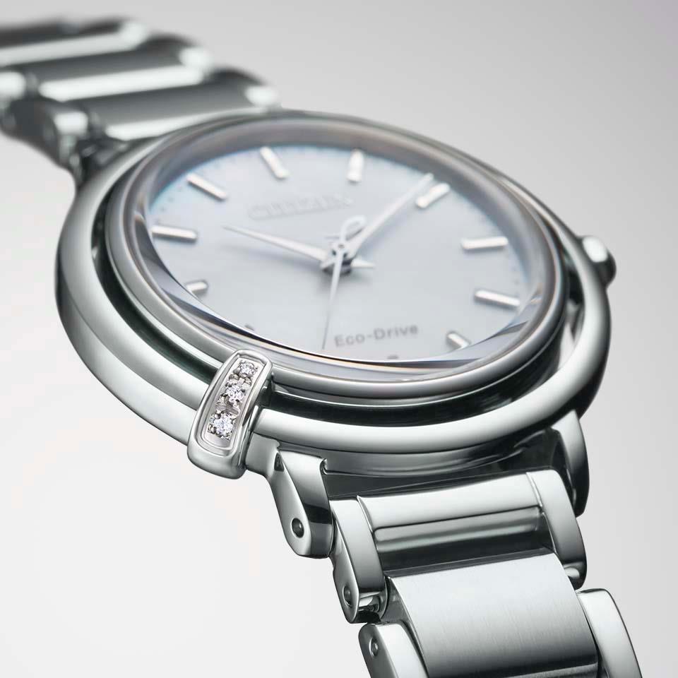 Citizen EXCEED EM1090-60D