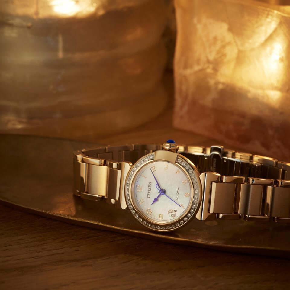 Citizen EXCEED EM1123-89D