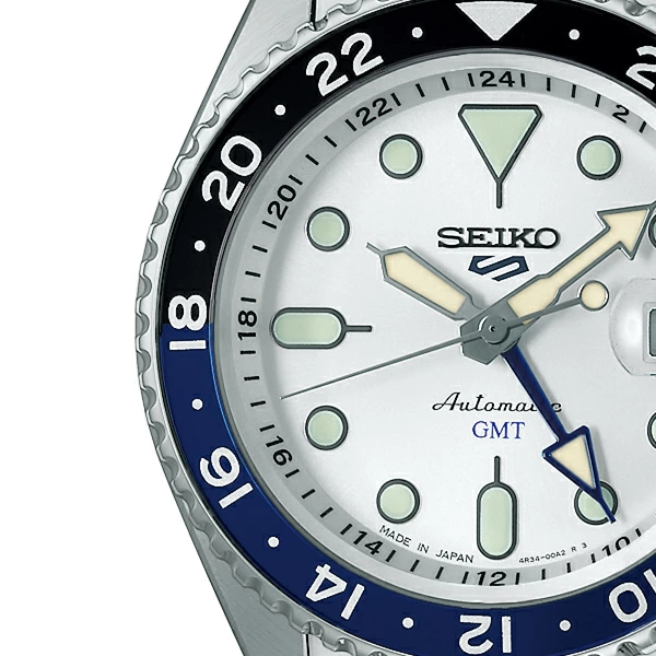 Seiko 5 Sports SBSC017 Automatic