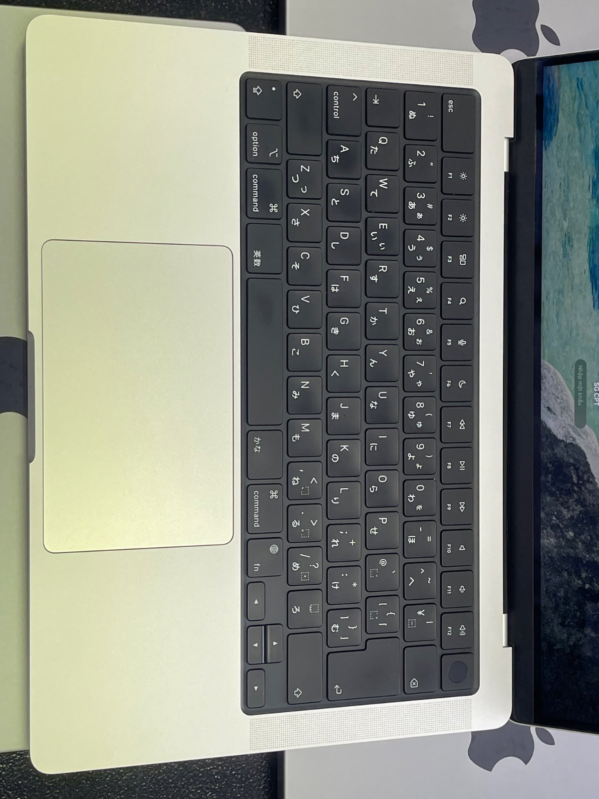Macbook Pro 14inch 2021 USER Ram 16. SSD 500 Like New